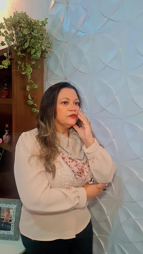Selma, professora do curso Blindagem Estrutural